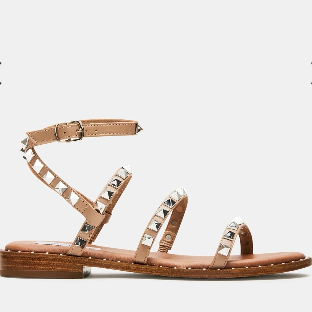 Strappy stud sandals